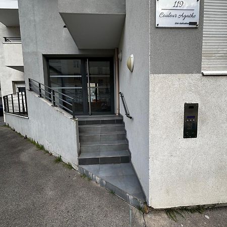 L'Havana : Proche Gare Partdieu / Aeroport / Groupama Stadium Villeurbanne Exterior foto